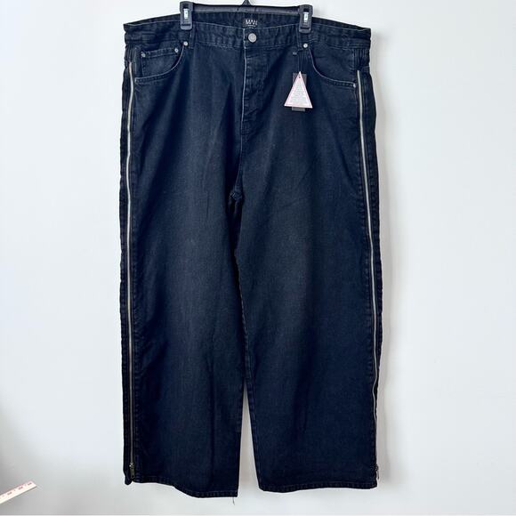 Boohoo Man Plus Relaxed Fit Zip Jeans Black Size 46 NWT - Picture 4 of 8